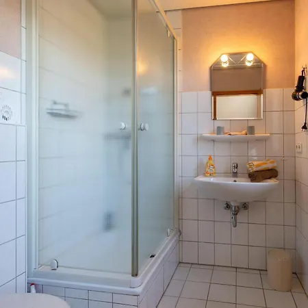 Apartament Hus-pellworm-3-ferienwohnung-meeresbrise *