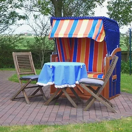 Hus-pellworm-3-ferienwohnung-meeresbrise
